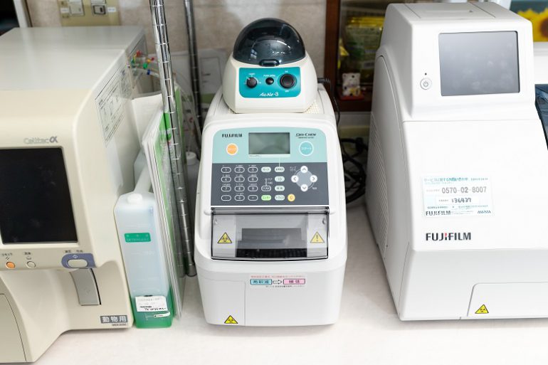 検査機器